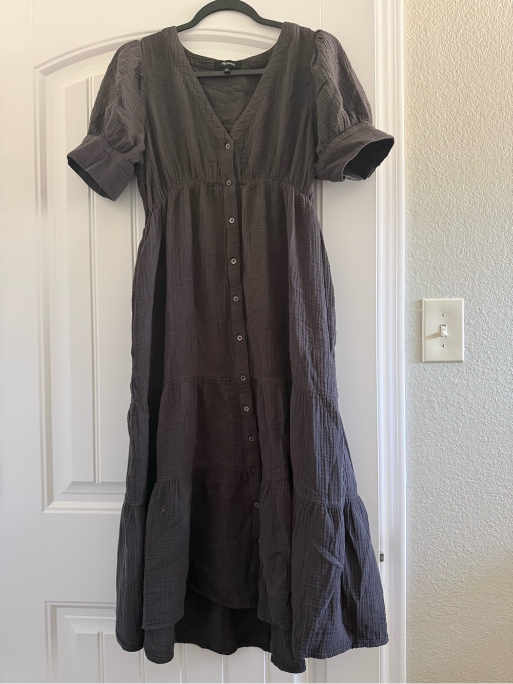 Madewell Button-Front Midi Dress in Charcoal Gray